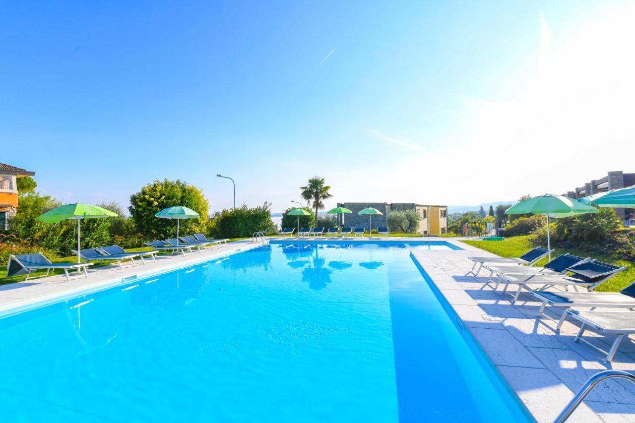Relais Rosa Dei Venti -Ciao Vacanze- Moniga del Garda Bagian luar foto