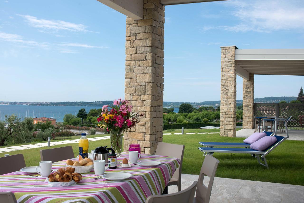 Relais Rosa Dei Venti -Ciao Vacanze- Moniga del Garda Bagian luar foto