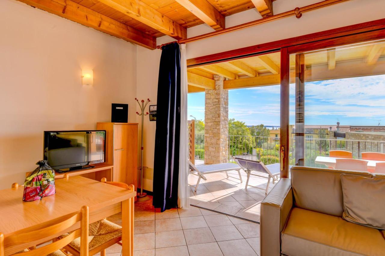 Relais Rosa Dei Venti -Ciao Vacanze- Moniga del Garda Bagian luar foto